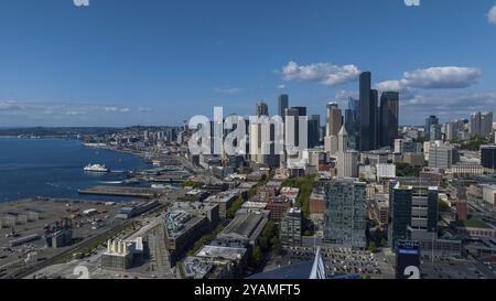 Luftaufnahme von Seattle, Washington. Es ist eine Seehafenstadt an der Westküste der Vereinigten Staaten. Es ist die bevölkerungsreichste Stadt im Bundesstaat was Stockfoto