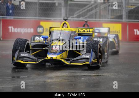 Der Fahrer der INDYCAR Series, COLTON HERTA (26) aus Valencia, Kalifornien, reist während eines nassen und gefährlichen Trainingssessions für die Big Ma durch die Kurven Stockfoto