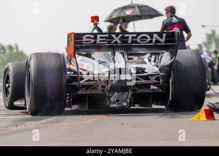 Crew-Mitglieder von AJFoyt Racing bereiten ihren Rennwagen für den Sonsio Grand Prix in Elkhart Lake, WI, USA, Nordamerika vor Stockfoto
