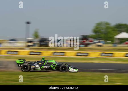 CALLUM ILOTT (77) aus Cambridge, Cambridgeshire, England, reist während eines Trainings für den Sonsio Grand Prix in der Road America in Elkha durch die Kurven Stockfoto