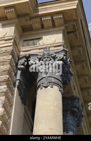 Das Szechenyi-Heilbad in Budapest ist das größte Heilbad Europas. Stockfoto