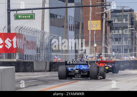 Der INDYCAR-Fahrer GRAHAM RAHAL (15) aus New Albany, Ohio, reist in seinem Rahal Letterman Lanigan Racing Honda während eines Trainings durch die Kurven Stockfoto