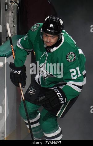 Dallas, Texas, USA. Oktober 2024. Jason Robertson #21 der Dallas Stars Skates während des NHL-Spiels zwischen den Dallas Stars und den Seattle Kraken im American Airlines Center. Finale Dallas Stars 2-0 Seattle Kraken. Am 13. Oktober 2024 in Dallas, Texas. (Kreditbild: © Javier Vicencio/eyepix via ZUMA Press Wire) NUR REDAKTIONELLE VERWENDUNG! Nicht für kommerzielle ZWECKE! Stockfoto