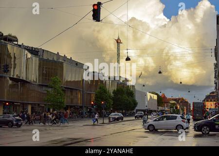 Kopenhagen, Dänemark. Oktober 2024. Blick auf eine Straße in Kopenhagen, Dänemark. Stockfoto