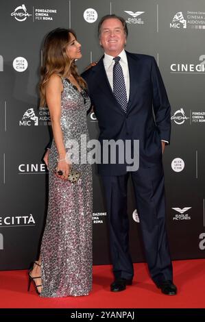 Veronica Bova und Corrado Pesci bei der Premiere des Kinofilms Megalopolis in den Cinecittà Studios. Rom, 14.10.2024 Stockfoto