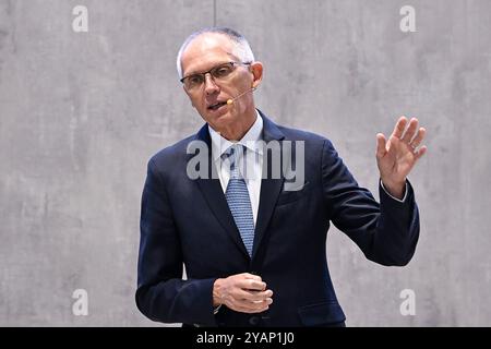 Torino, Italien. September 2022. Foto Fabio Ferrari/LaPresse 20 Settembre 2022 - Torino, Italia - cronaca -Incontro tra il Presidente della Regione&#xa0;Alberto Cirio&#xa0;e il Sindaco di Torino Stefano&#xa0;Lo Russocon il CEO Stellantis Carlos&#xa0;Tavares.Nella foto:2022 Carlos Tavares Im Bild: Carlos Tavares Credit: LaPresse/Alamy Live News Stockfoto