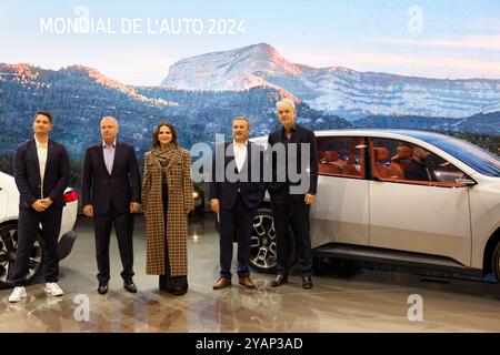 Paris, Frankreich. Oktober 2024. Mondial de l'Auto - Paris Motorshow 2024 Pressetag. Die 90. Ausgabe der Mondial Paris Motor Show, die vom 15. Bis 20. Oktober 2024 im Pariser Messezentrum stattfindet. Quelle: Bernard Menigault/Alamy Live News Stockfoto