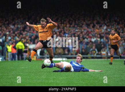 Wölfe-Fußballspieler Paul Birch Leicester City gegen Wolverhampton Wanderers AR Filbert Street 19/10/91 Stockfoto