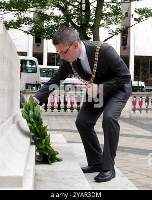 Aktenfoto vom 07/11 des ehemaligen Senators Niall O Donnghaile, der enthüllt hat, dass er das Sinn-Fein-Mitglied ist, das die Partei verließ, nachdem er angeblich unangemessene Textnachrichten an einen Teenager geschickt hatte. Ausgabedatum: Dienstag, 15. Oktober 2024. Stockfoto