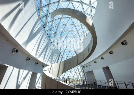 Innenraum des Salvador Dali Museums in St. Petersburg, Florida USA Stockfoto