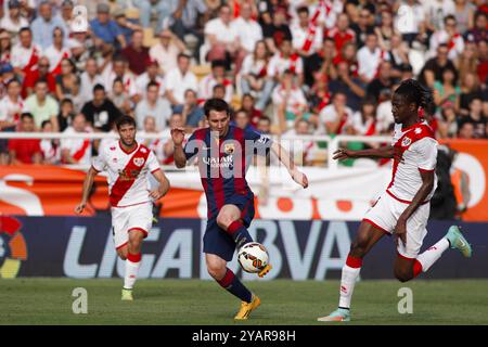 Madrid, Spanien 04.10.2014: Lionel Messi kontrolliert den Ball während des Spiels zwischen Rayo Vallecano und Barcelona (Foto: Guillermo Martinez) Stockfoto