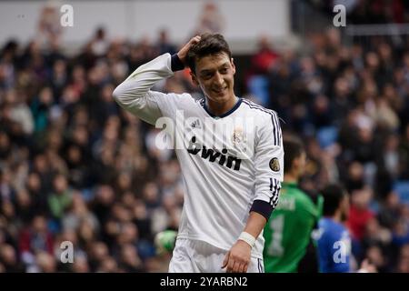 Spanien, Madrid - 27. Januar: Mesut Ozil während des Spiels der La liga zwischen Real Madrid und Real Sociedad im Stadion Santiago Bernabeu. (Foto Guiller Stockfoto