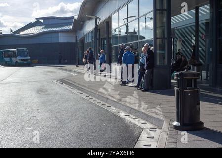 Wrexham Bus Station wurde 2003 eröffnet, North Wales, Großbritannien Stockfoto