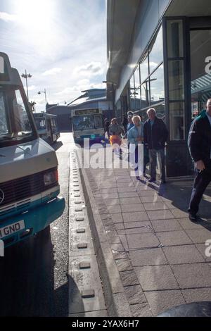 Wrexham Bus Station wurde 2003 eröffnet, North Wales, Großbritannien Stockfoto