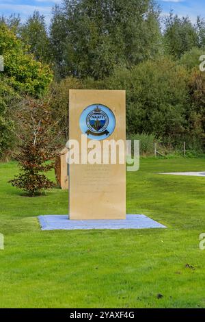 Navy Army Air Force Institutes (NAAFI) Kriegsdenkmal am National Memorial Arboretum in Alrewas bei Lichfield, Staffordshire, England, Großbritannien Stockfoto