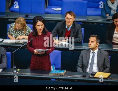 Berlin, Deutschland. Oktober 2024. Annalena Baerbock, Bundesaußenministerin, fotografiert während eines Regierungsgesprächs in Berlin am 16. Oktober 2024. Quelle: dpa/Alamy Live News Stockfoto