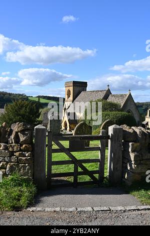St. Barnabas Church im Cotswold Village Snowshill nahe Broadway Stockfoto