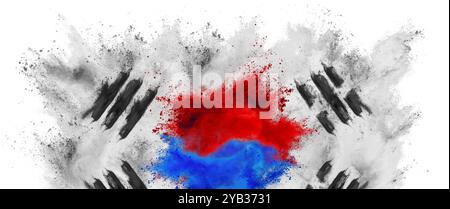 Bunte Flagge von südkorea mit weißer roter und blauschwarzer Farbe holi-Farbpulver-Explosion isoliert auf weißem Hintergrund. koreanischer Nationalstaat asian trave Stockfoto