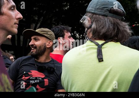 Seattle, USA. August 2024. Fans bei der kostenlosen Westlake Show in Hometeam. Stockfoto