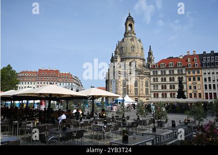 Dresden, Deutschland- 30. August 2024: Touristen im Zentrum der Stadt Dresden. Stockfoto