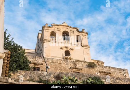 Blick auf die alte Kirche San Matteo in Scicli, Provinz Ragusa, Ostsizilien Stockfoto