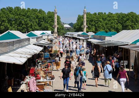 Freizeit- und Entspannungszeit in der Nähe des Flusses Garonne in Bordeaux. Bordeaux, Gironde, Nouvelle Aquitaine, Frankreich, Europa. Foto: Hugo Martin/Al Stockfoto