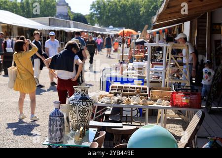 Freizeit- und Entspannungszeit in der Nähe des Flusses Garonne in Bordeaux. Bordeaux, Gironde, Nouvelle Aquitaine, Frankreich, Europa. Foto: Hugo Martin/Al Stockfoto