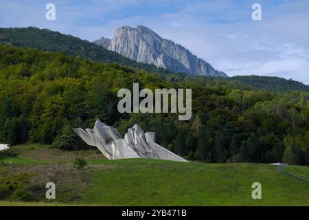 Schlacht von Sutjeska Memorial Monument Complex im Tal der Helden, Tjentiste, Sutjeska National Park, Bosnien und Herzegowina Stockfoto