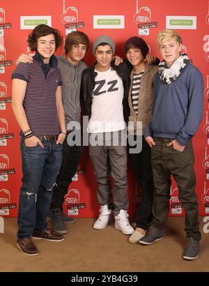 Aktenfoto vom 03/11 von One Direction (von links nach rechts) Harry Styles, Liam Payne, Zayn Malik, Louis Tomlinson, Niall Horan während der Heart FM 2011 Haben Sie einen Herzanspruch, sammeln Sie Geld für Children's Hospices UK, in den Heart FM Studios am Leicester Square, im Zentrum von London. Liam Payne ist gestorben, nachdem er aus dem dritten Stock eines Hotels in Buenos Aires gefallen ist. Er war 31. Ausgabedatum: Mittwoch, 16. Oktober 2024. Stockfoto