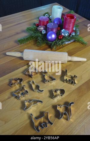 Schwäbische Küche, schwäbische Weihnachtsgebäck, Formen für die Zubereitung von Ausstecherle, Shortbread Biscuits, Katzenfiguren, typisch schwäbisch, Backen, Stockfoto