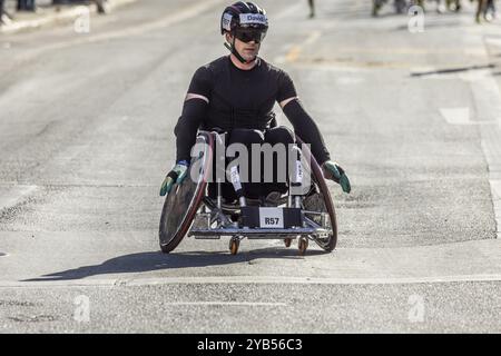 BMW Berlin Marathon. Mit 54 280 Finishern ist es das beliebteste Laufevent in Deutschland. Berlin, Deutschland, Europa Stockfoto