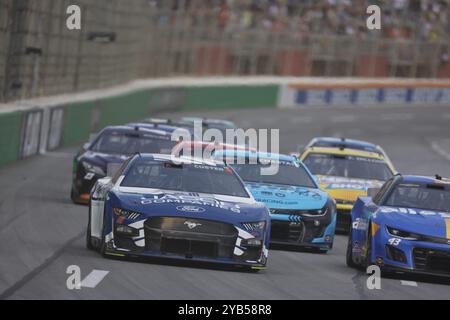 Cole Custer (51), Fahrer des NASCAR-Cups, rennt auf dem Atlanta Motor Speedway in Hampto für den Quaker State 400 Stockfoto