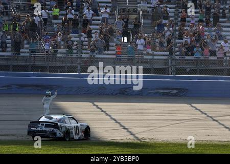 NASCAR Xfinity Series-Fahrer AJ Allmendinger gewinnt die Tennesse Lottery 250 im Libanon, TN, USA, Nordamerika Stockfoto