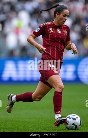 Turin, Italien. Oktober 2024. Allianz Stadion, 13.10.24: Evelyne Viens (7 AS Roma) während des Serie A Frauenspiels zwischen Juventus FC und AS Romai im Allianz Stadion in Turin, Italien Fußball (Cristiano Mazzi/SPP) Credit: SPP Sport Press Photo. /Alamy Live News Stockfoto