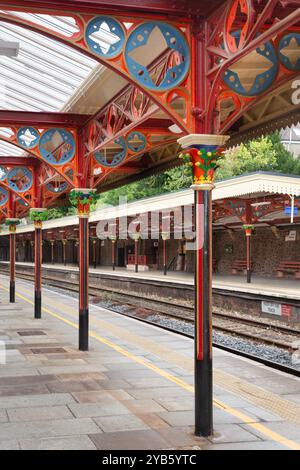 Berühmter alter viktorianischer Bahnhof in Great Malvern, Worcestershire, england Stockfoto