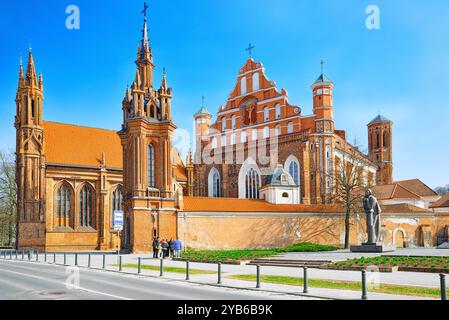 Katholische Kirche St. Anna in Vilnius (lit. Kirche des Heiligen Onos) ist eine katholische Kirche, ein Denkmal der gotischen Architektur, einer der berühmtesten Stockfoto