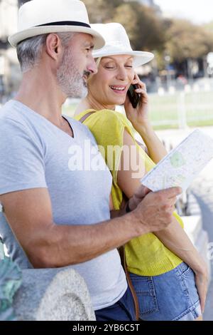 Porträt eines Ehepaares im Urlaub Stockfoto