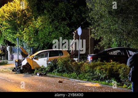 Schwerer Unfall in Willich: Verdacht auf illegales Autorennen *** schwerer Unfall in Willich wegen illegalem Autorennen verdächtigt Stockfoto