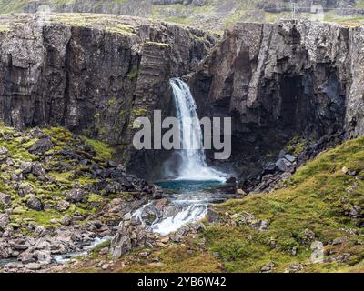 Wasserfall Folaldafoss, Öxi Mountain Road 939, East Fjords, Island Stockfoto