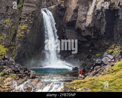 Wasserfall Folaldafoss, Öxi Mountain Road 939, East Fjords, Island Stockfoto