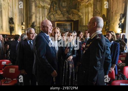 Italien: Carlo Nordio in Neapel der Justizminister der Regierung Meloni, Carlo Nordio, in Neapel für die Konferenz rechtliche und soziale Szenarien geschlechtsspezifischer Gewalt: Von der Repression bis zur Wahrnehmung und Prävention des Phänomens Konferenz, die vom Berufungsgericht von Neapel und der Generalstaatsanwaltschaft ABP07308 organisiert wird Copyright: XAntonioxBalascox Stockfoto