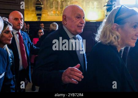 Italien: Carlo Nordio in Neapel der Justizminister der Regierung Meloni, Carlo Nordio, in Neapel für die Konferenz rechtliche und soziale Szenarien geschlechtsspezifischer Gewalt: Von der Repression bis zur Wahrnehmung und Prävention des Phänomens Konferenz, die vom Berufungsgericht von Neapel und der Generalstaatsanwaltschaft ABP07282 organisiert wird Copyright: XAntonioxBalascox Stockfoto