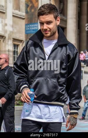 One Directions Liam Payne filmt 2017 ein Musikvideo am Londoner Trafalgar Square. Stockfoto