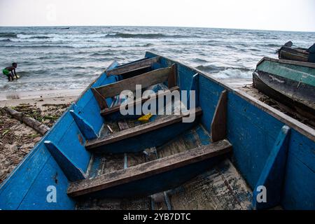 Fischerboote am Kasensero-Anlegeplatz in Lake Victoria - Uganda Stockfoto