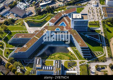 Luftbild, Aldi Nord Campus, Gebäudeform entspricht dem Aldi Logo, Eckenbergstraße, Kray, Essen, Ruhrgebiet, Nordrhein-Westfalen, Deutschland ACHTUNGxMINDESTHONORARx60xEURO *** Luftansicht, Aldi Nord Campus, Gebäudeform entspricht dem Aldi Logo, Eckenbergstraße, Kray, Essen, Ruhrgebiet, Nordrhein-Westfalen, Deutschland ATTENTIONxMINDESTHONORARx60xEURO Stockfoto