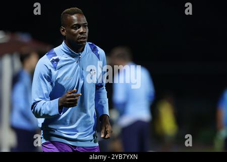 Foto Alessandro Garofalo/LaPresse27 Luglio 2022 Castel di Sangro, Italia - SSC Napoli vs Adana Demirspor - amichevole estive Stadio Teofilo Patini. Nella Foto: Mario Balotelli (Adana Demirspor); 27. Juli 2022 Castel di Sangro, Italien - SSC Napoli vs Adana Demirspor, Sportfußball, Sommerspiel Teofilo Patini Stadion. Im Bild: Mario Balotelli (Adana Demirspor); Credit: LaPresse/Alamy Live News Stockfoto