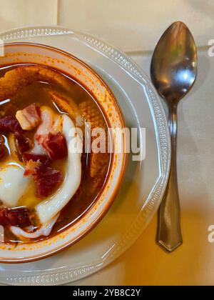 Kastilische Suppe. Spanien. Stockfoto