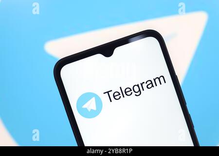 17. Oktober 2024, Portugal. In dieser Abbildung wird das Telegram-Logo auf einem Smartphone-Bildschirm angezeigt Stockfoto