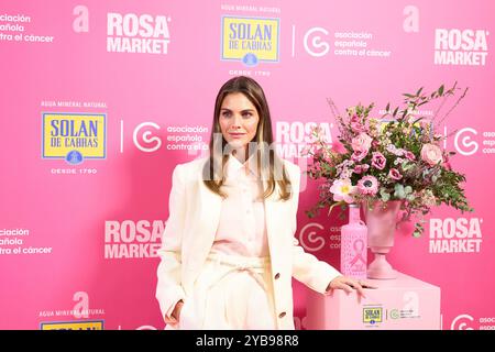 Madrid, Spanien. Oktober 2024. Amaia Salamanca nimmt am 17. Oktober 2024 an der Einweihung des „Rosa Market“ im Espacio 23 in Madrid Teil. Quelle: Album/Alamy Live News Stockfoto