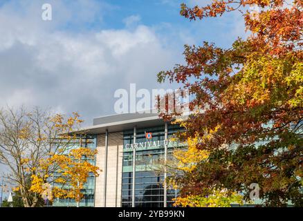 Carnival Cruises im Herbst auf der Harbour Parade in Southampton, Hampshire, Großbritannien Stockfoto